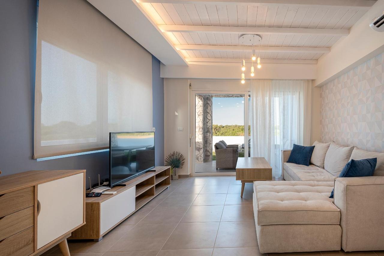 Tamaris Villa มัสติคารี ภายนอก รูปภาพ